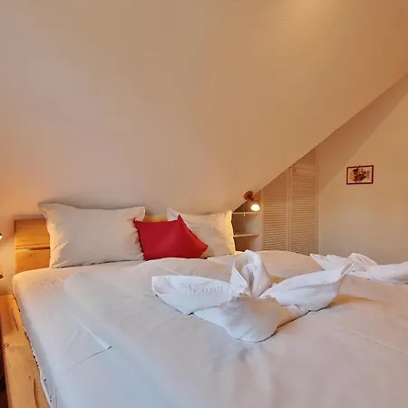 Am Rosenhain 23 Am Rosenhain 23 05 Lejlighed