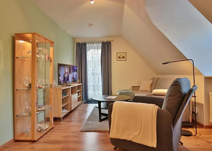 Am Rosenhain 23 Am Rosenhain 23 05 *